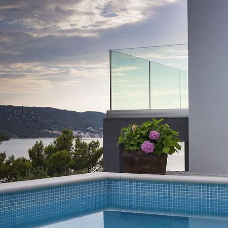 Villa Regina With Heated Pool And Sea View Marina  Exterior foto